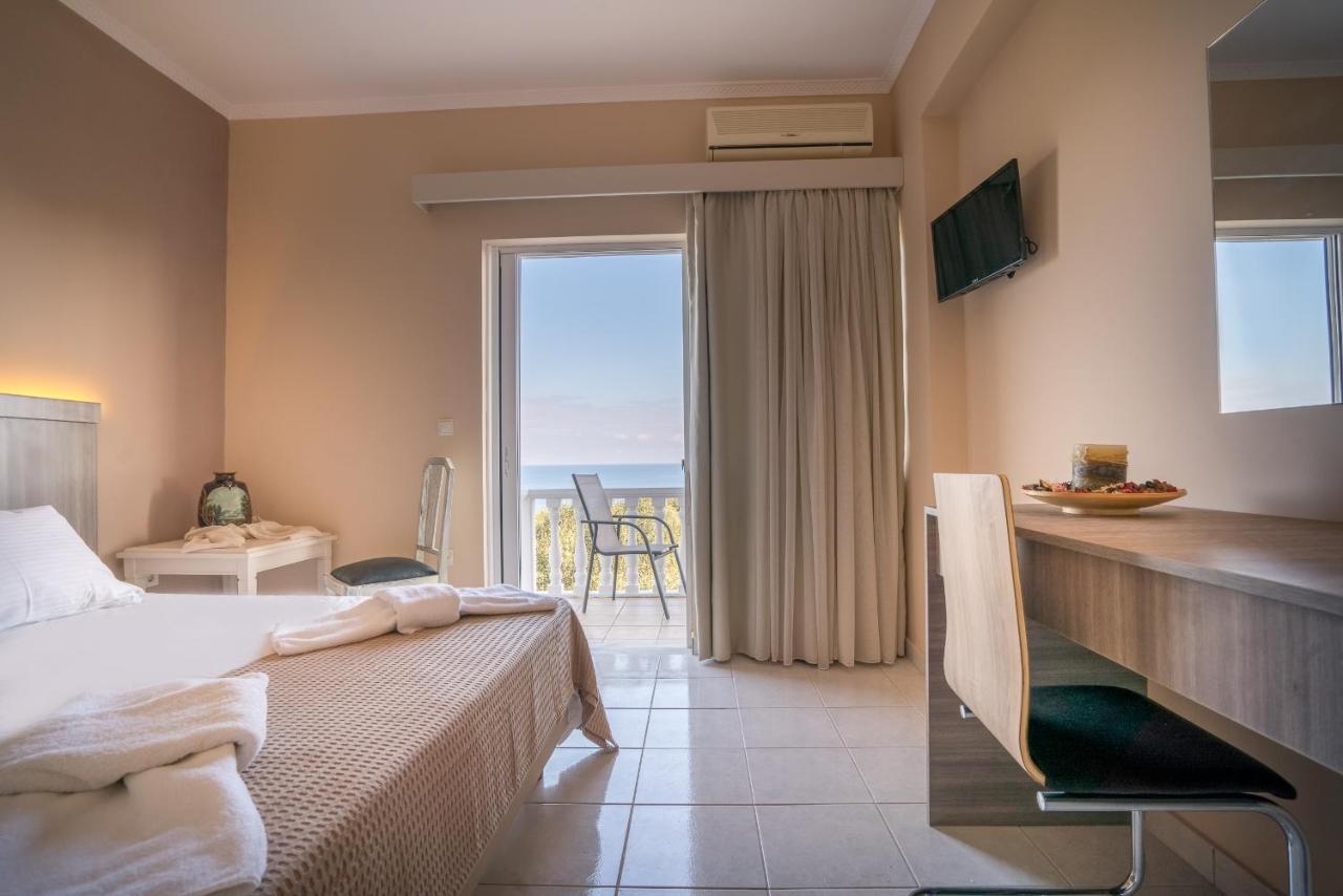 Hotel Zakynthos (adults Only) 3*